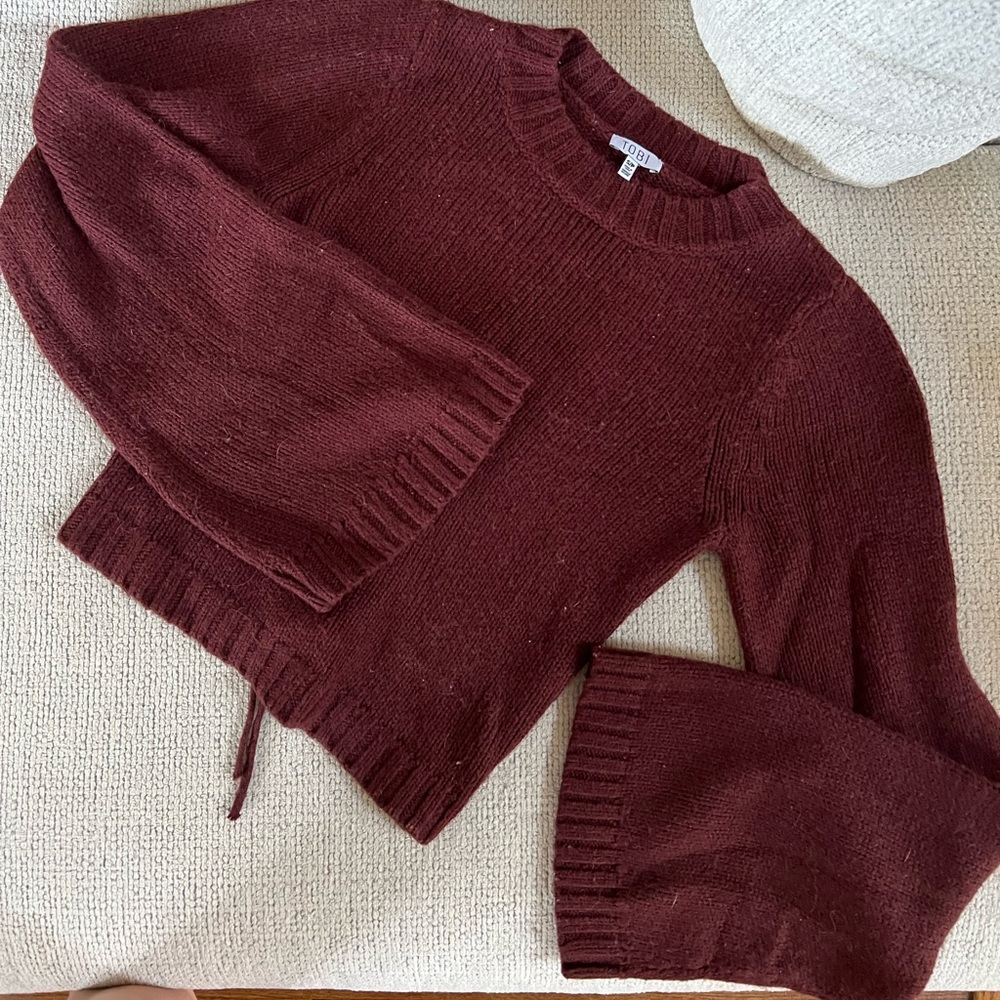 Flared Sleeve, Maroon Sweater size Small